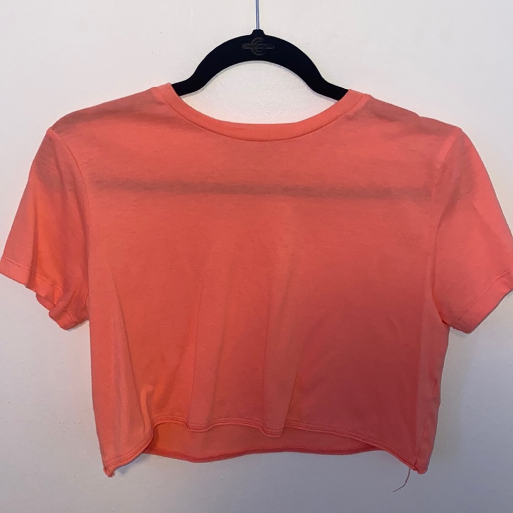 crop top